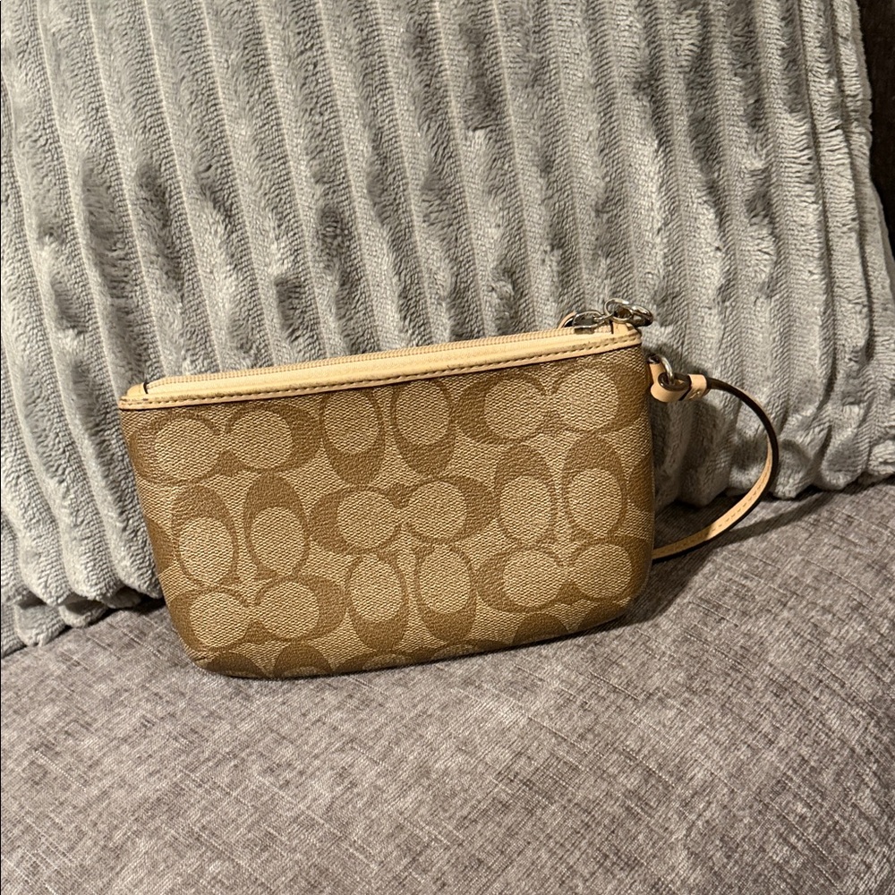 Coach Tan Wristlet with Red Emblem - Picture 2 of 3